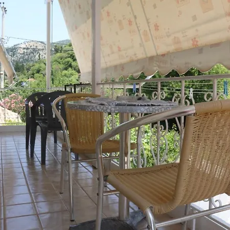 Kondilw * Kalamitsi (Lefkada)