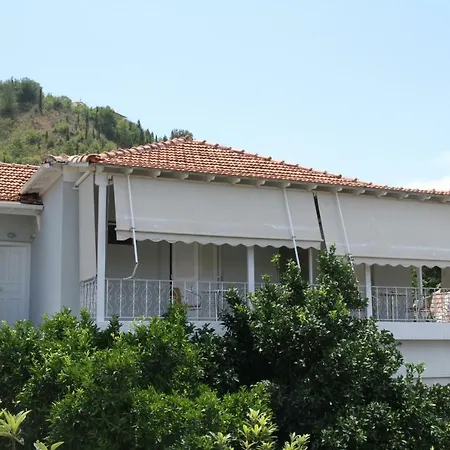Kondilw Guest house Kalamitsi (Lefkada)
